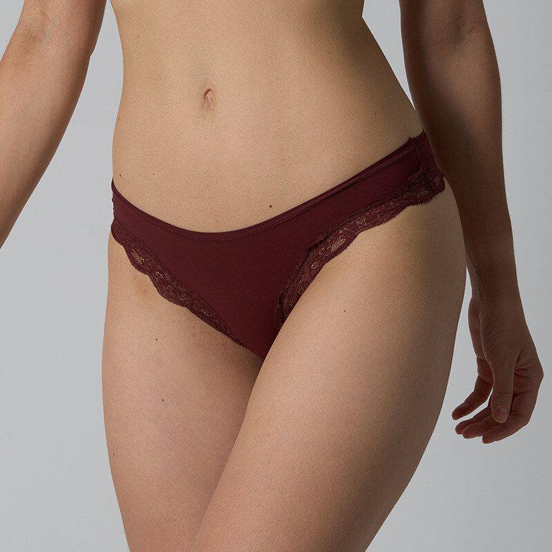 Lace Breathable Thong Underwear