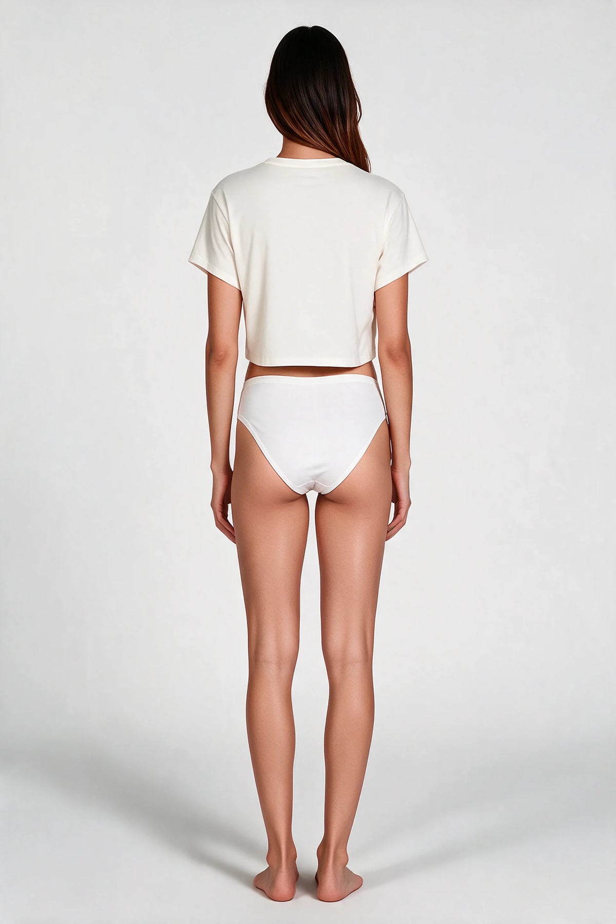 Womens High-Waisted Breathable Traceless Briefs